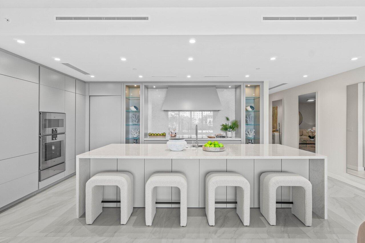 220 SE Mizner Boulevard 404