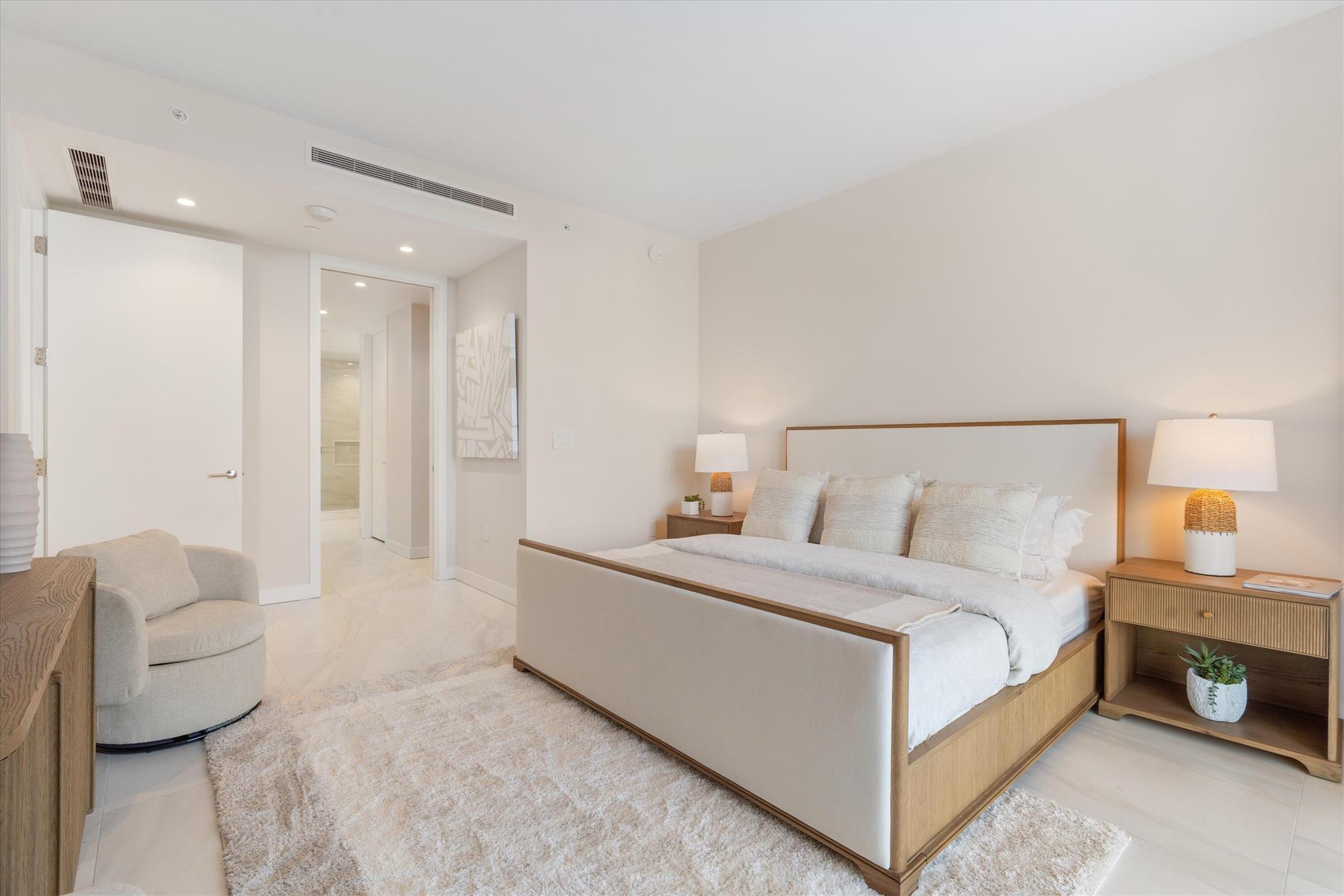 220 SE Mizner Boulevard 404