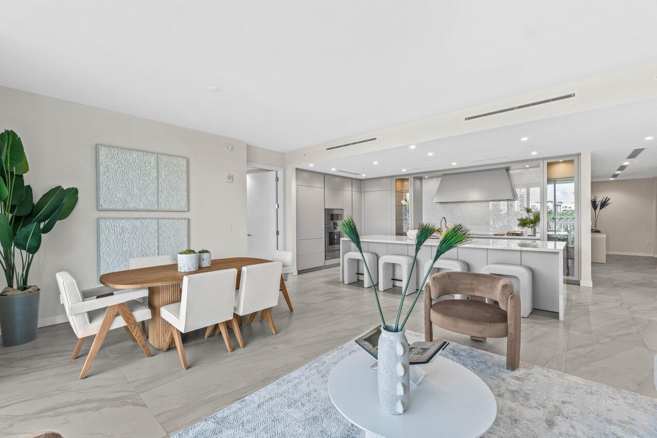 220 SE Mizner Boulevard 404