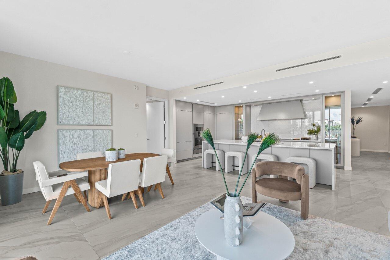 220 SE Mizner Boulevard 404