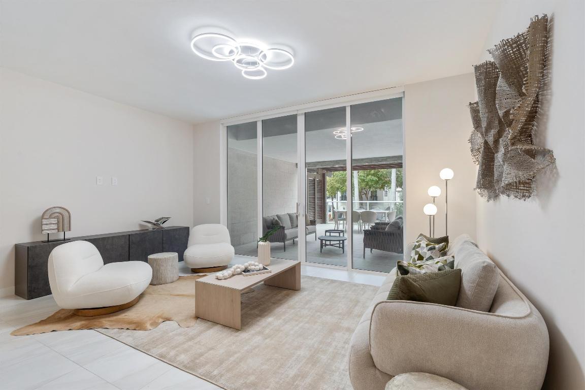 220 SE Mizner Boulevard 209