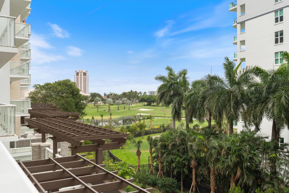 220 SE Mizner Boulevard 412