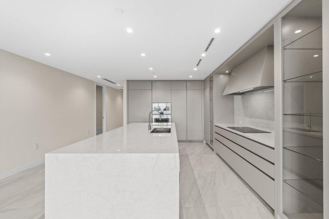 220 SE Mizner Boulevard 509