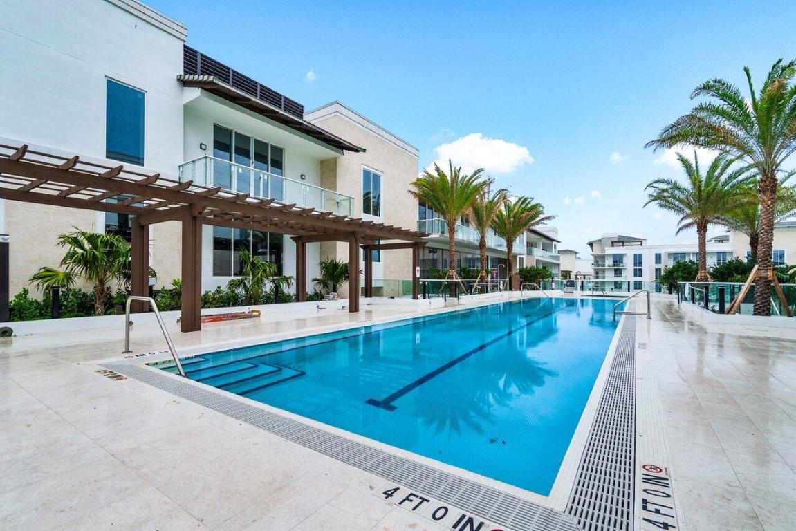 220 SE Mizner Boulevard 509