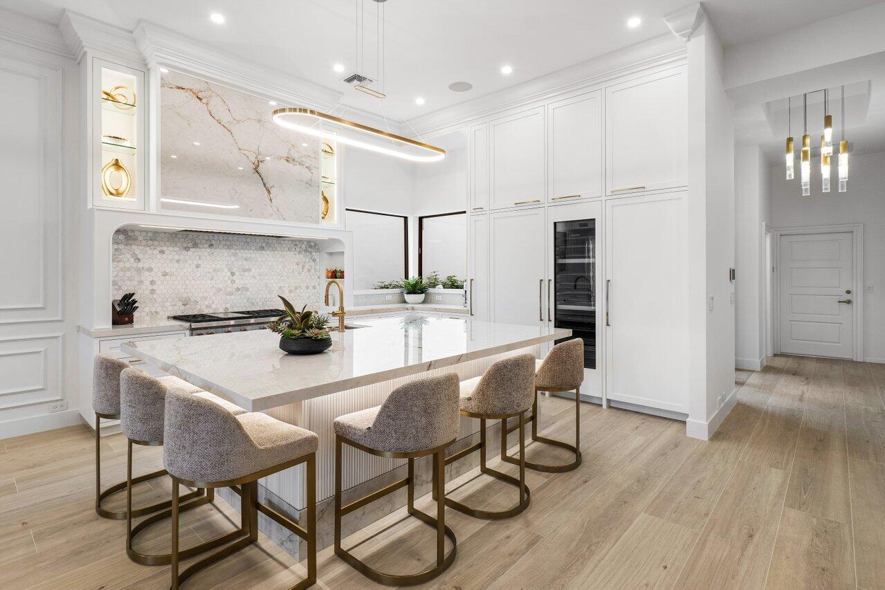 320 E Royal Palm Road