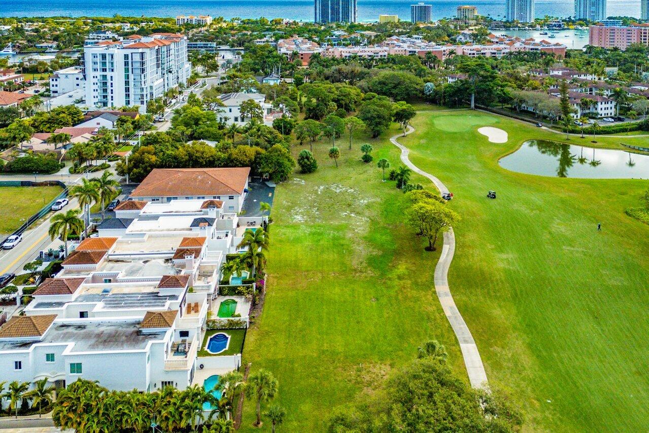 320 E Royal Palm Road