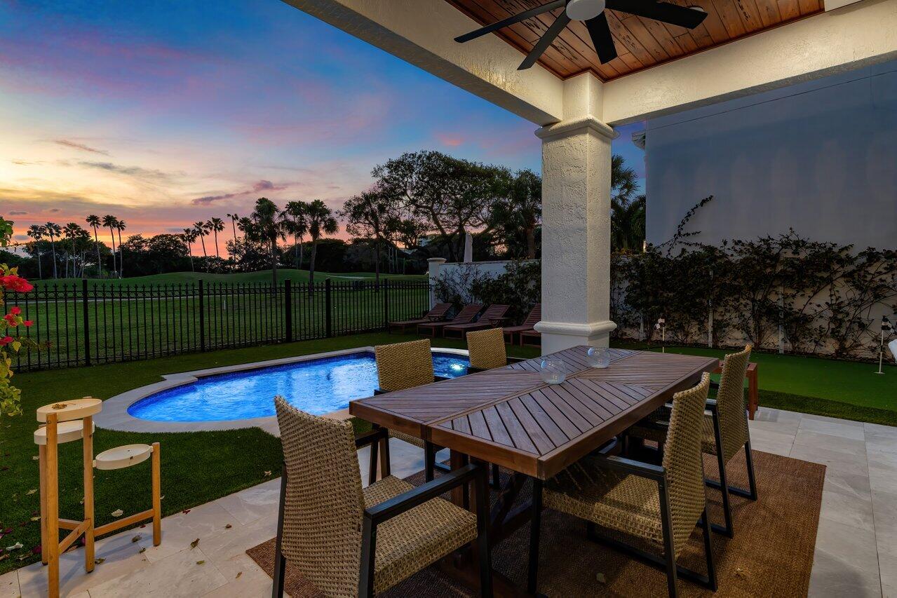 320 E Royal Palm Road