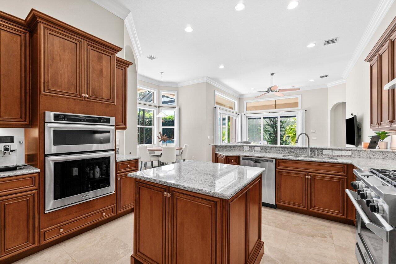 17375 Pavaroso Street