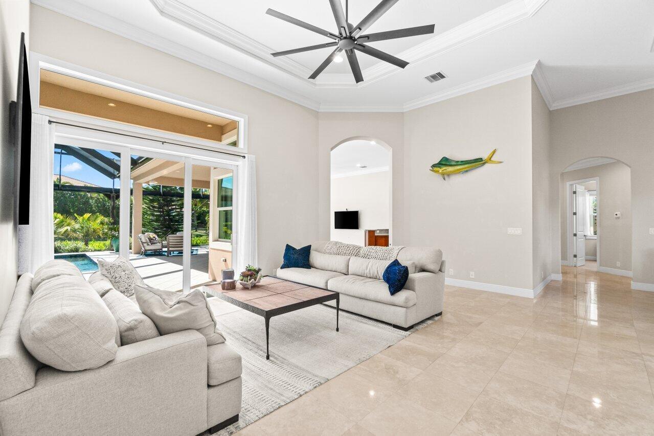 17375 Pavaroso Street