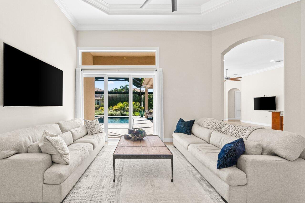 17375 Pavaroso Street