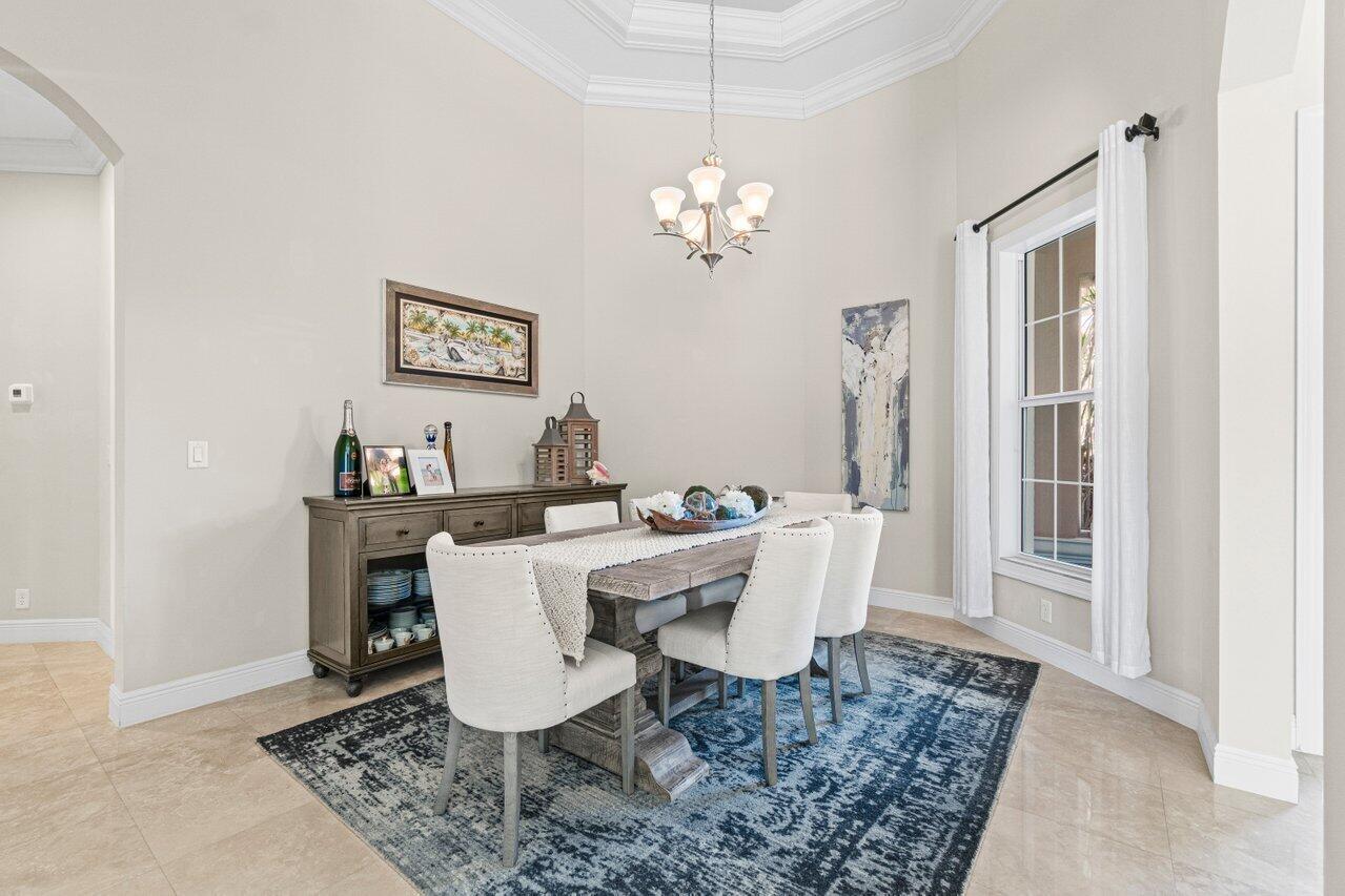 17375 Pavaroso Street