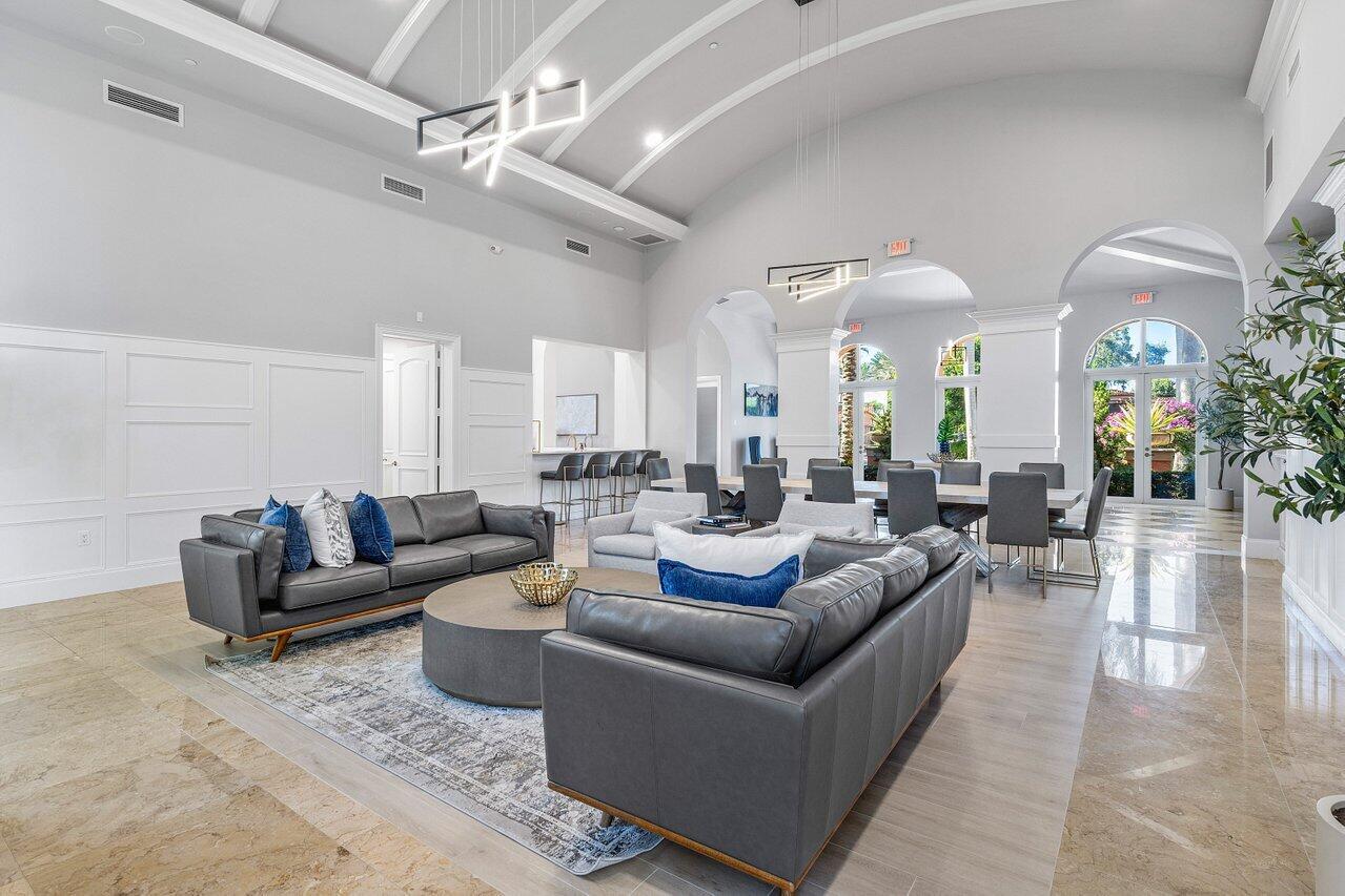 17375 Pavaroso Street