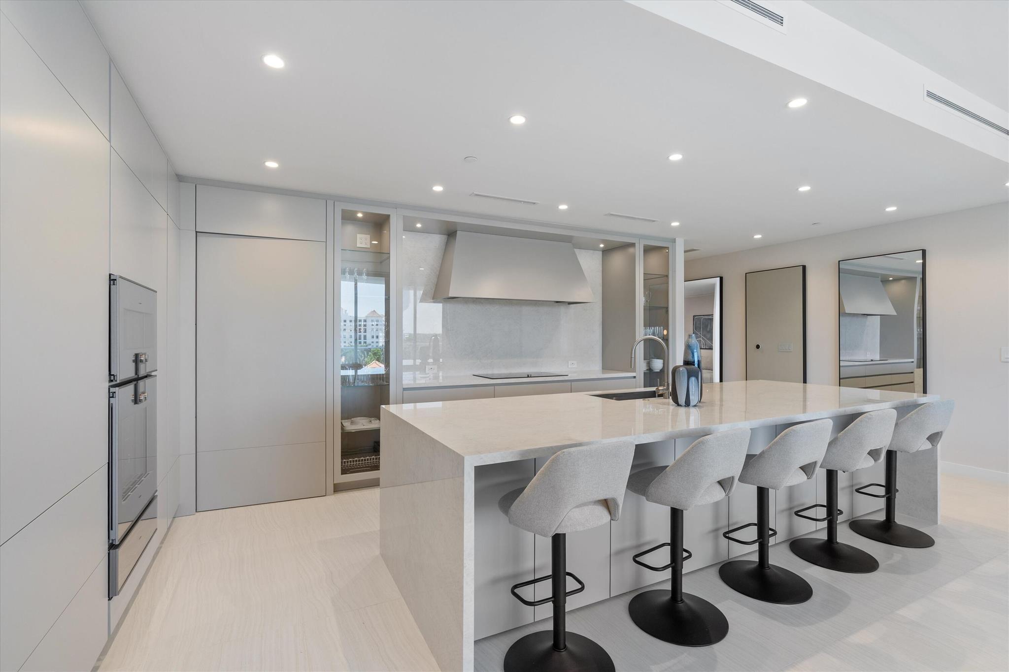 220 SE Mizner Boulevard 604