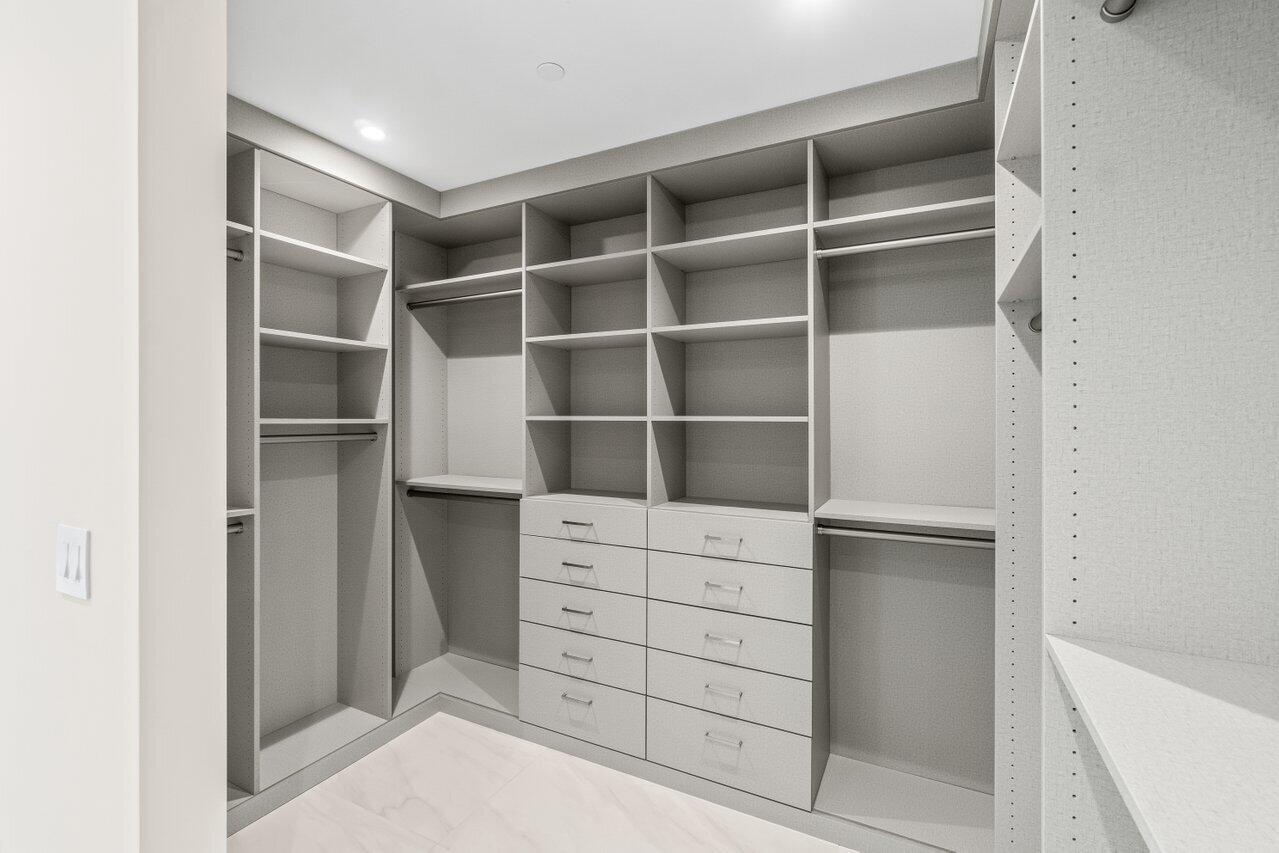 220 SE Mizner Boulevard 509