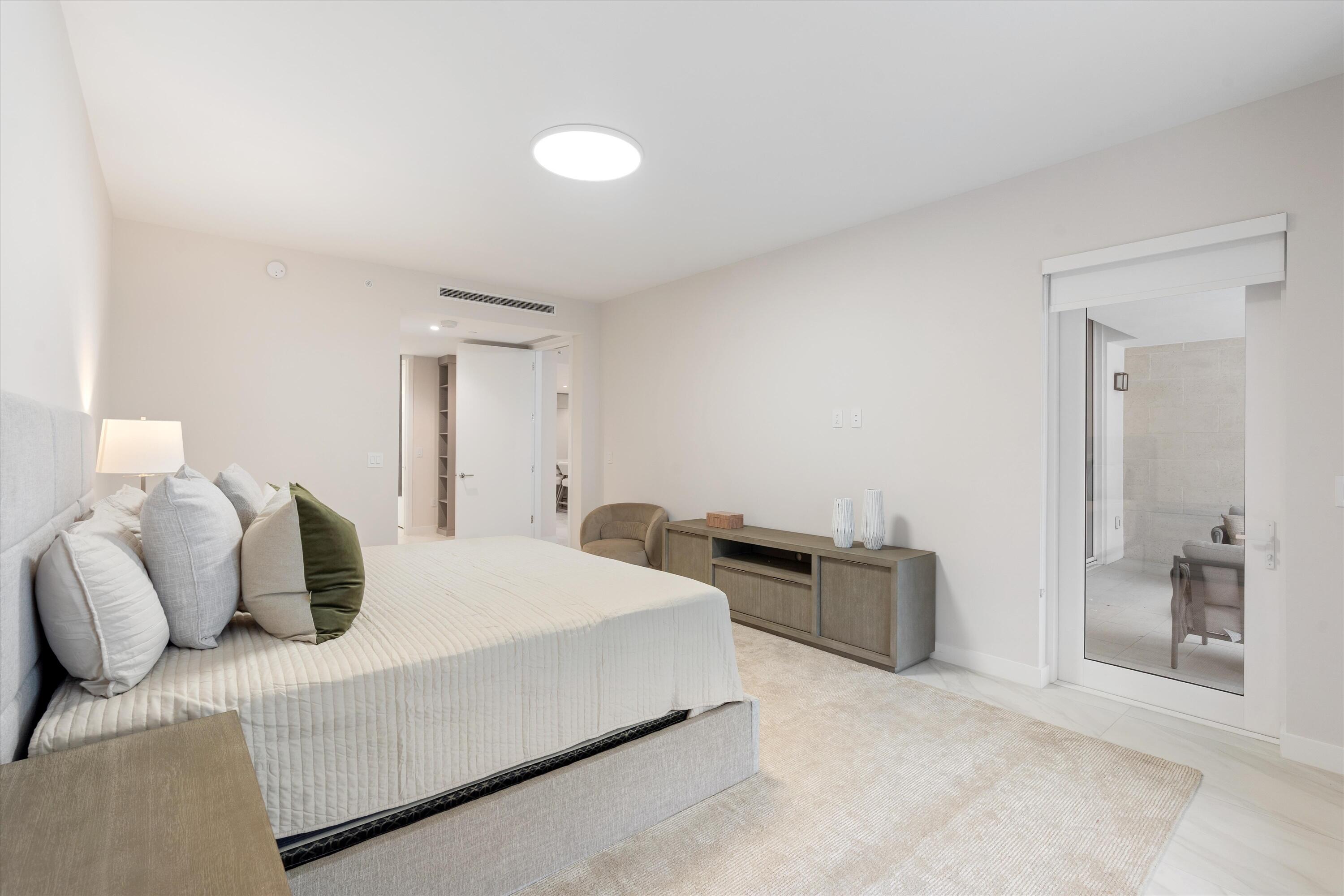 220 SE Mizner Boulevard 409