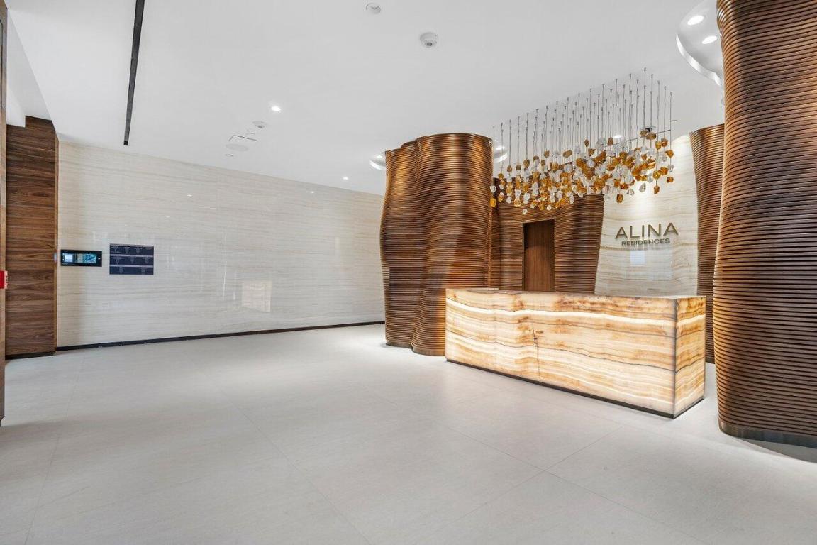 220 SE Mizner Boulevard 409