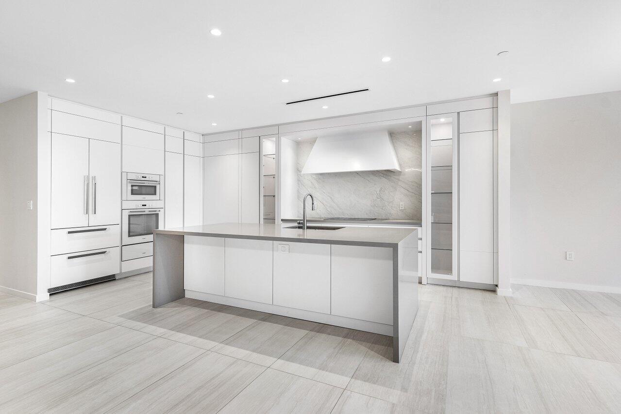 200 SE Mizner Boulevard 514