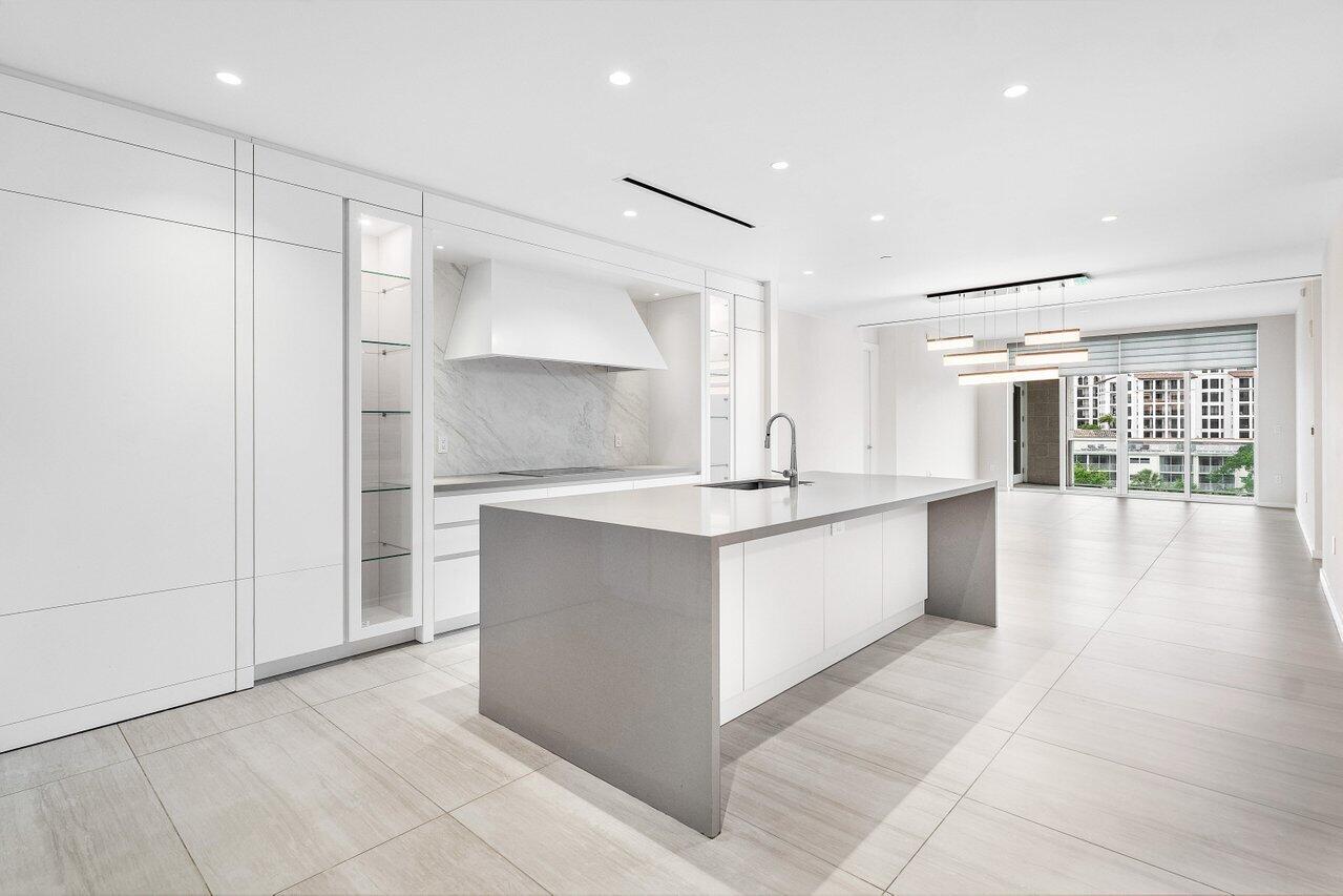 200 SE Mizner Boulevard 514