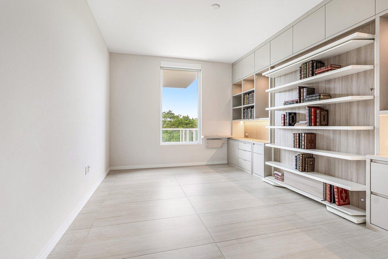 200 SE Mizner Boulevard 514