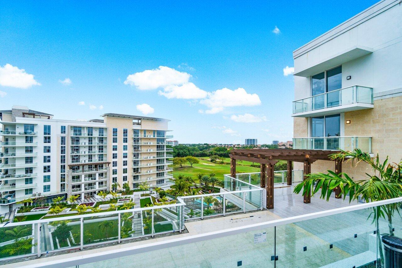 220 SE Mizner Boulevard 718