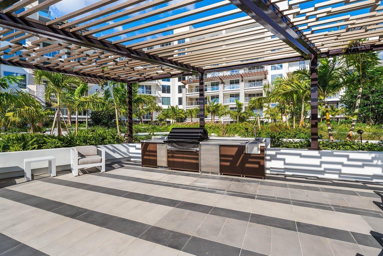 220 SE Mizner Boulevard 718