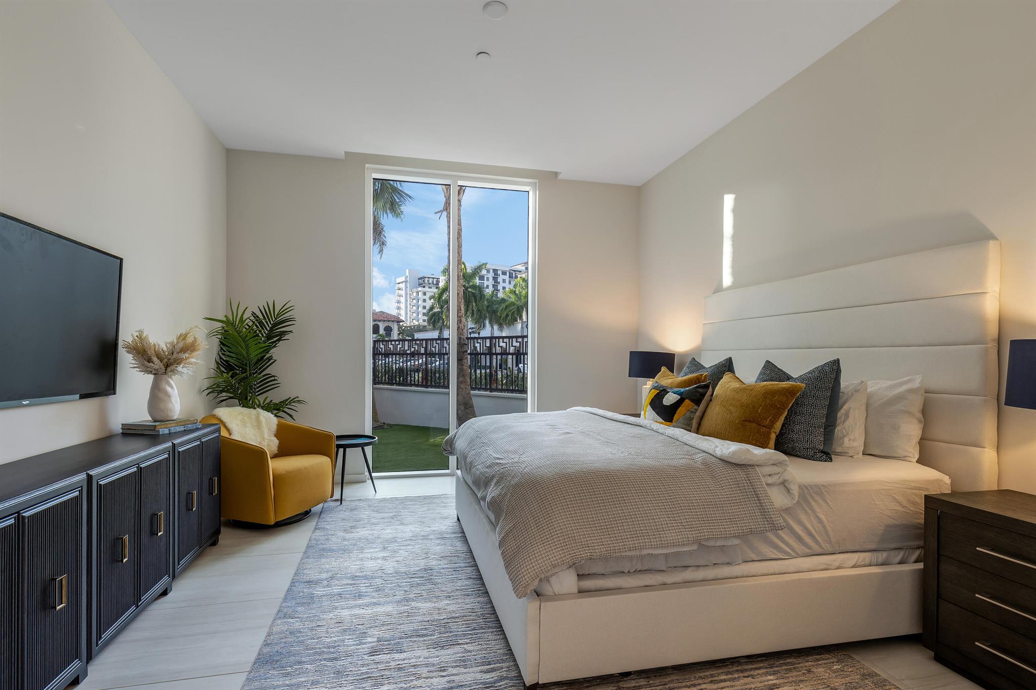 200 SE Mizner Boulevard 106