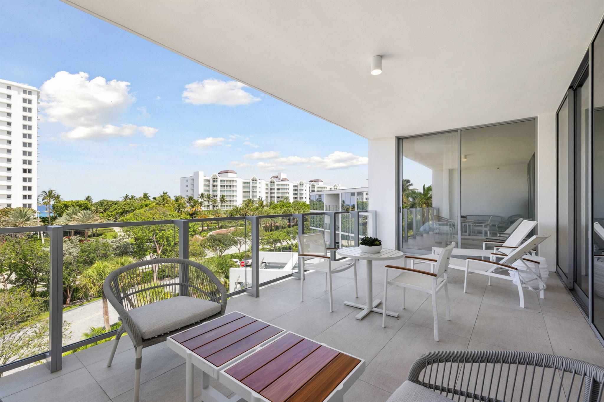 725 S Ocean Boulevard Ph-2