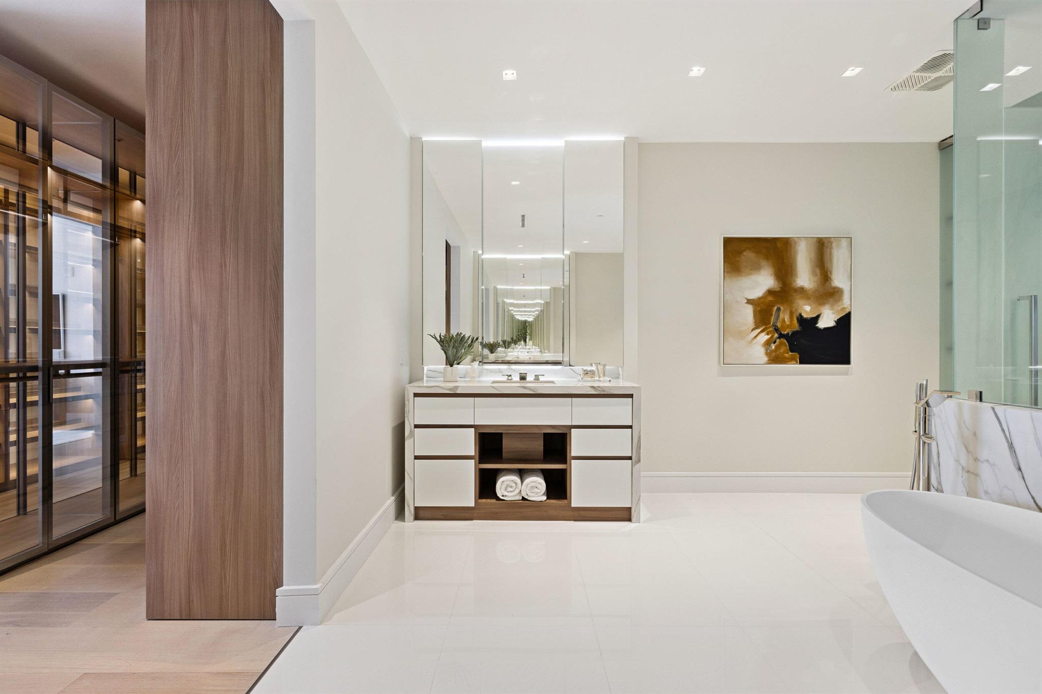 725 S Ocean Boulevard Ph-2
