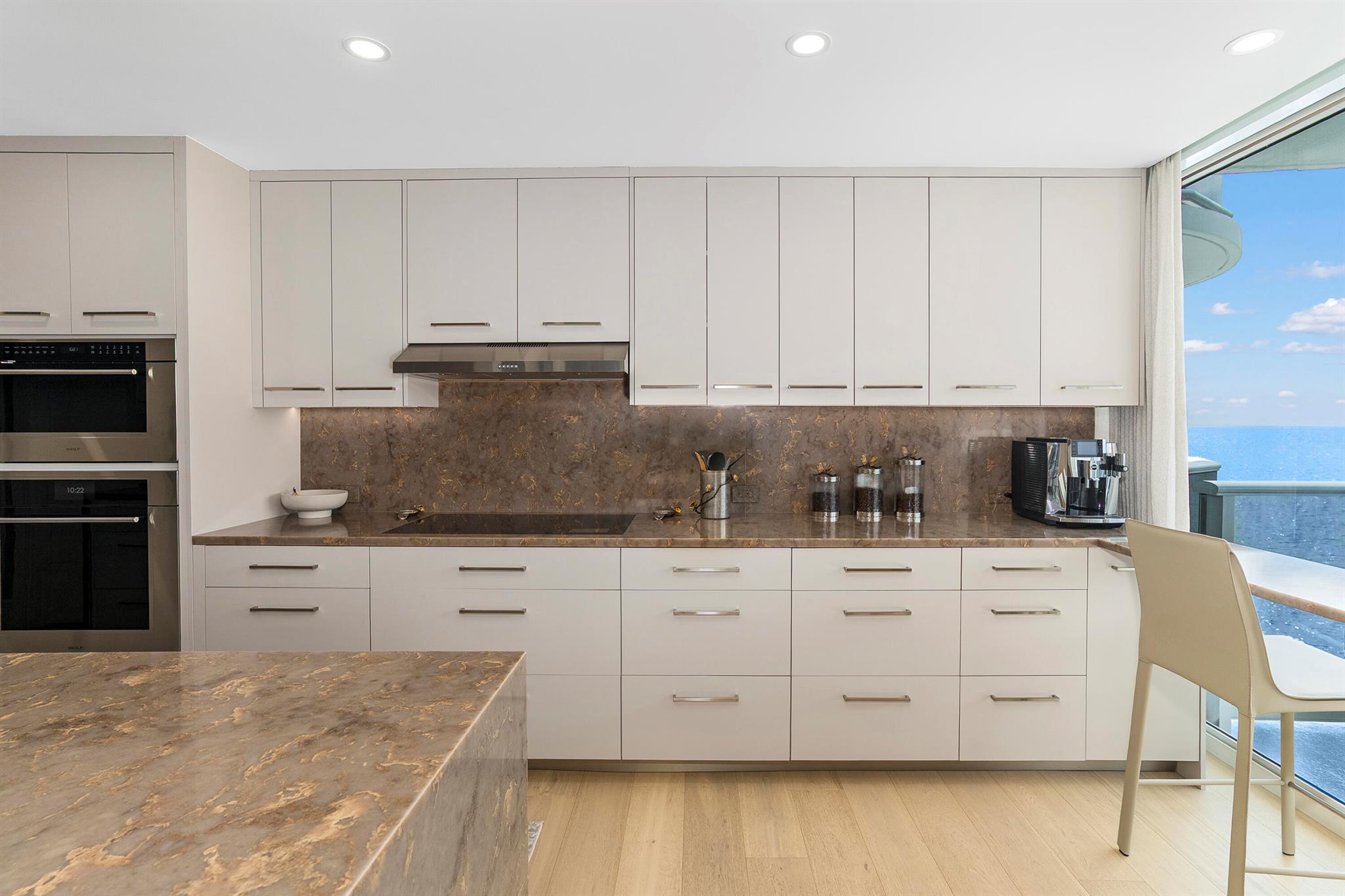 350 S Ocean Boulevard 12b