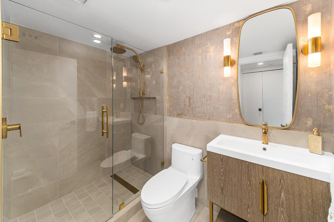 350 S Ocean Boulevard 12b