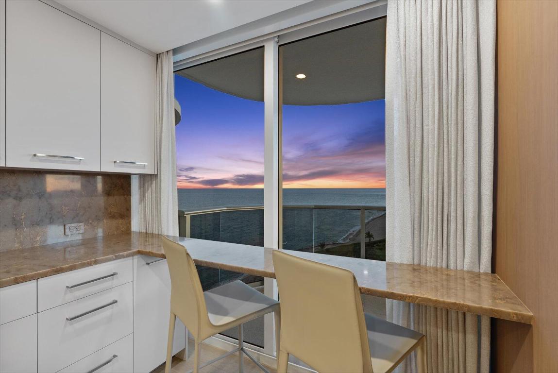 350 S Ocean Boulevard 12b