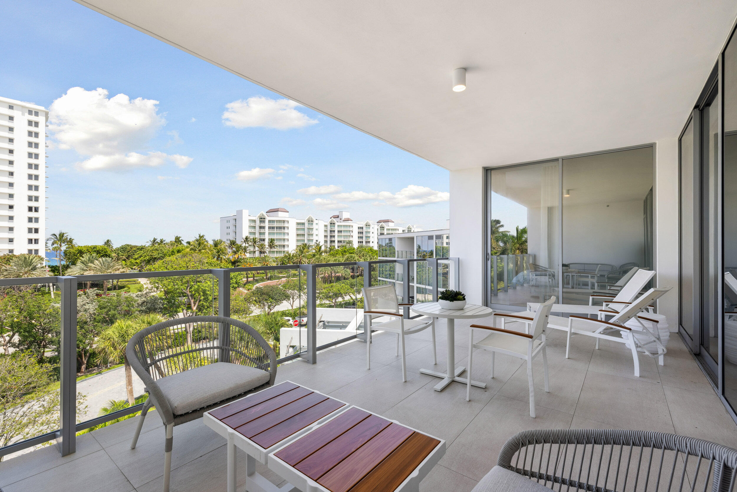 725 S Ocean Boulevard Ph-2