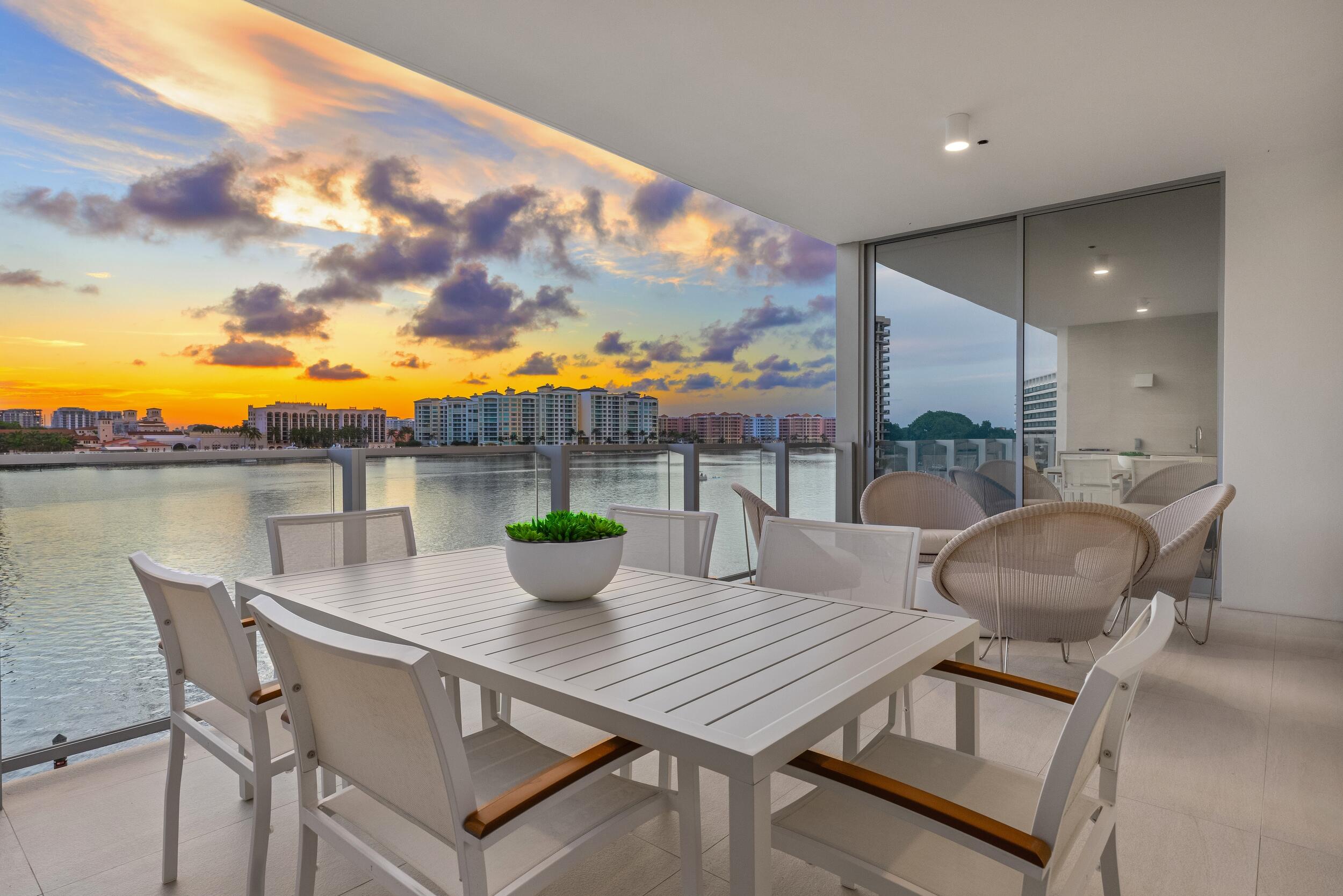 725 S Ocean Boulevard Ph-2