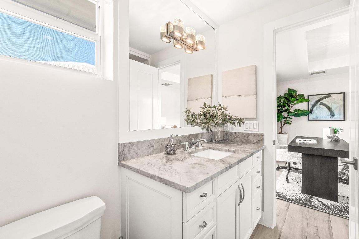 2367 Queen Palm Road