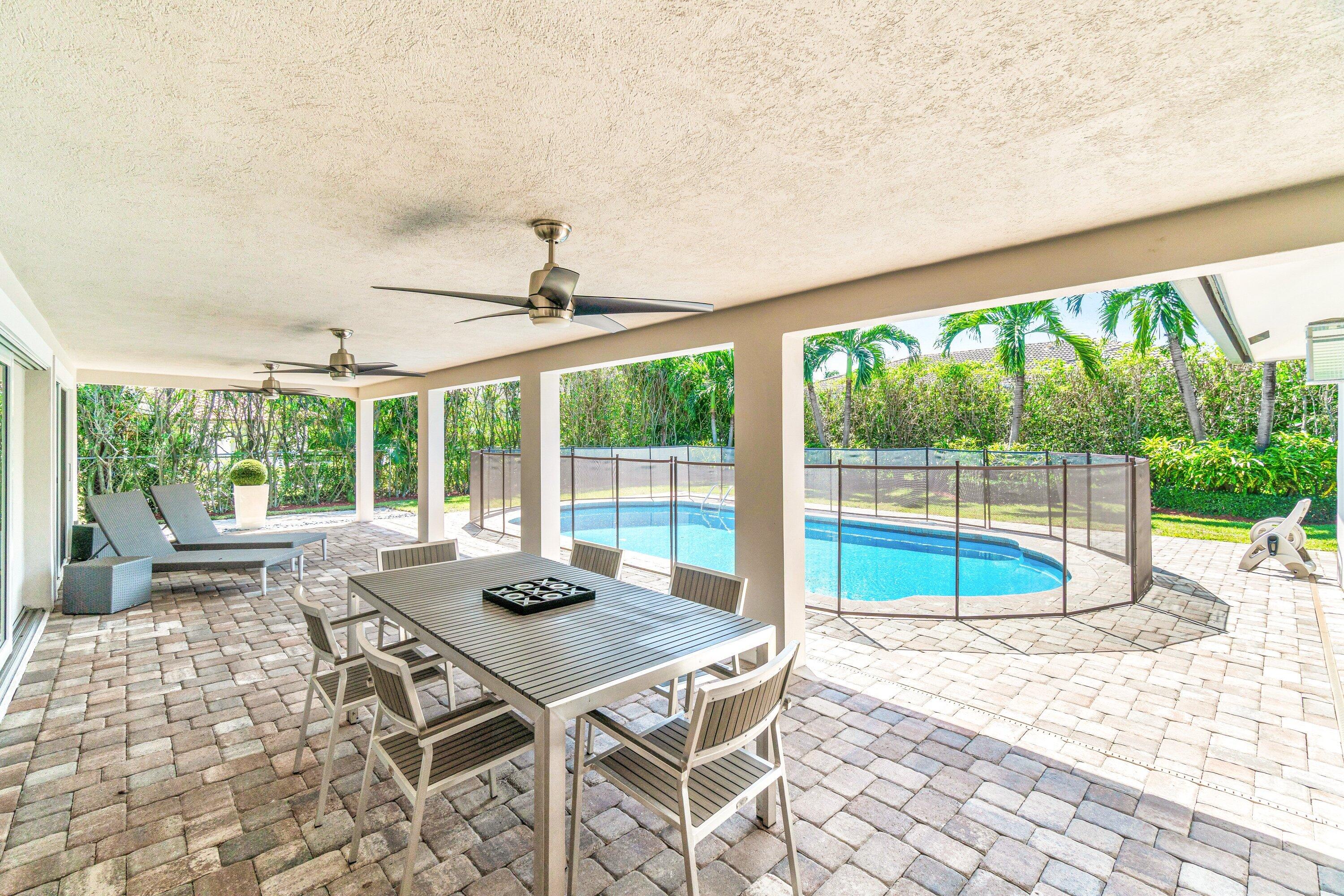 2367 Queen Palm Road