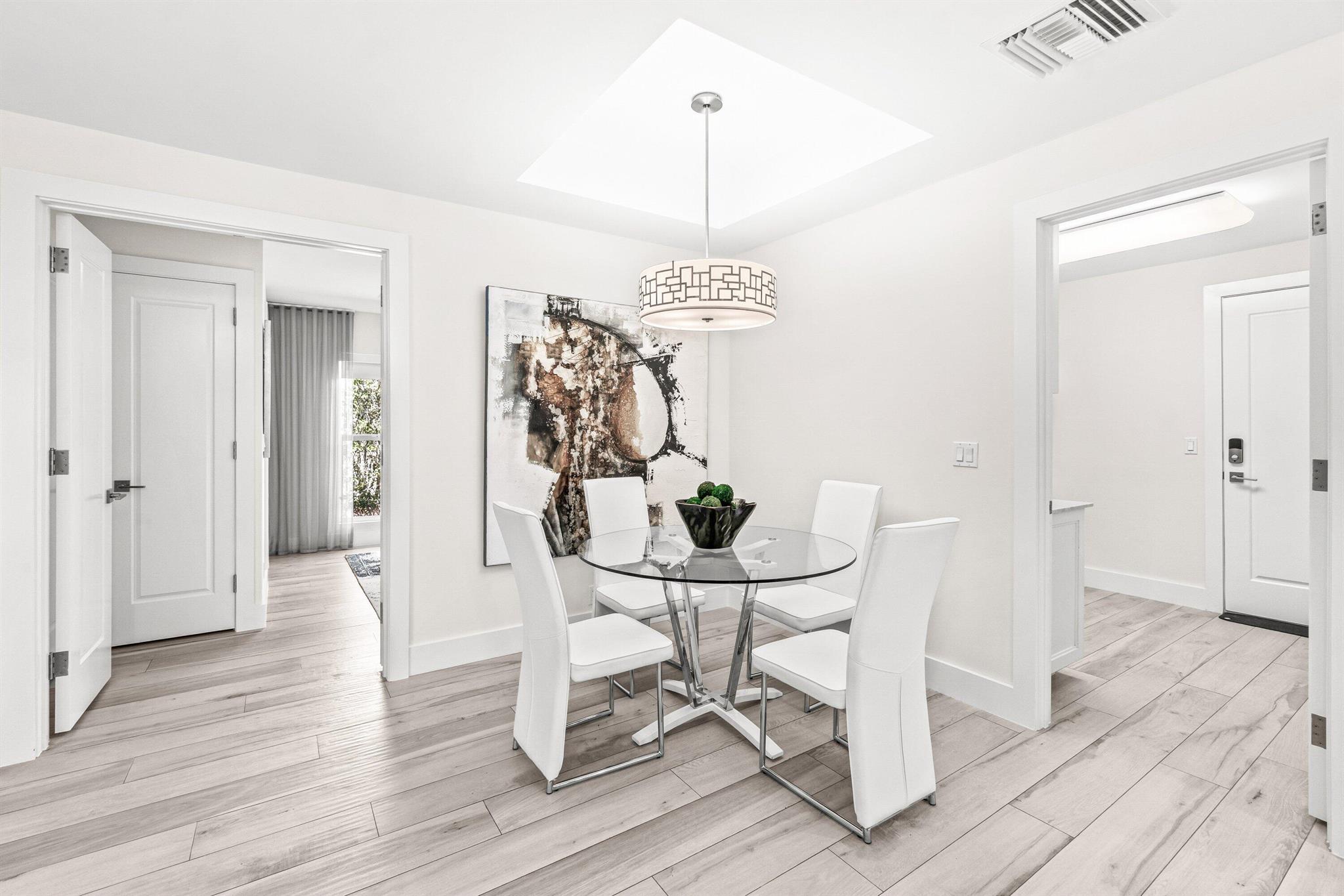 2367 Queen Palm Road