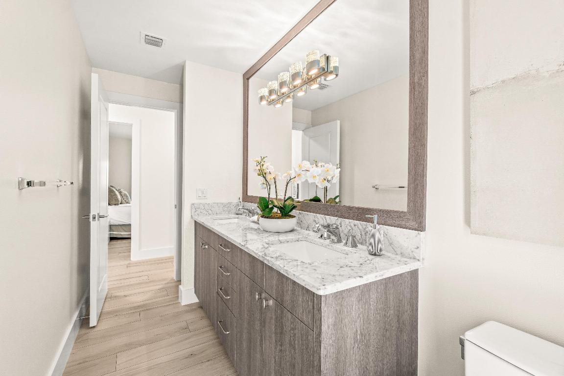 2367 Queen Palm Road