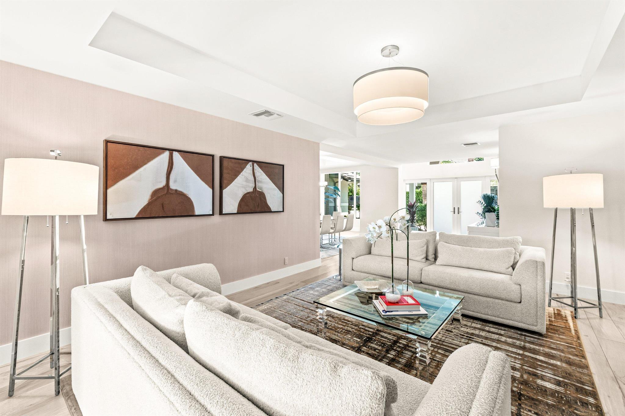 2367 Queen Palm Road