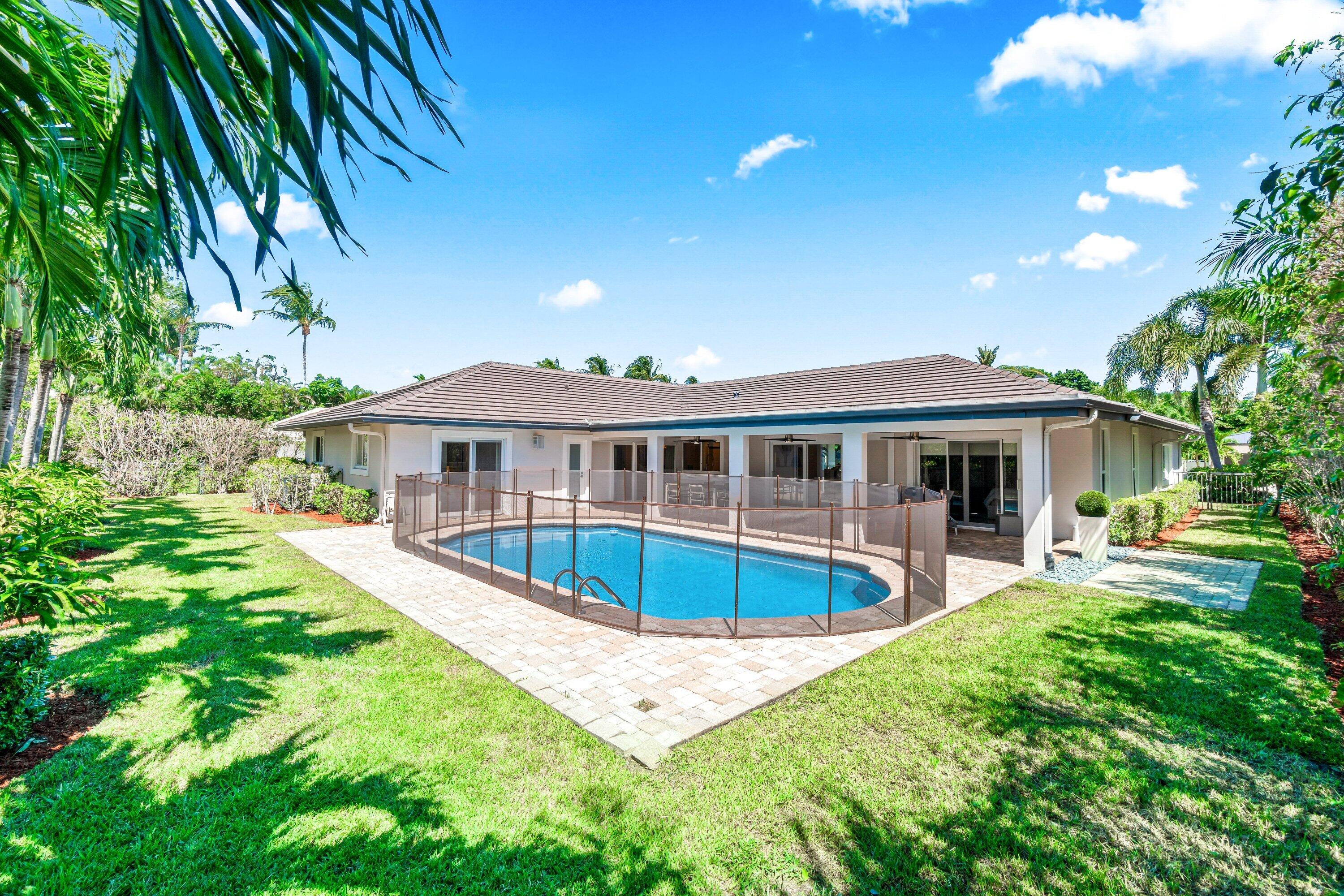 2367 Queen Palm Road