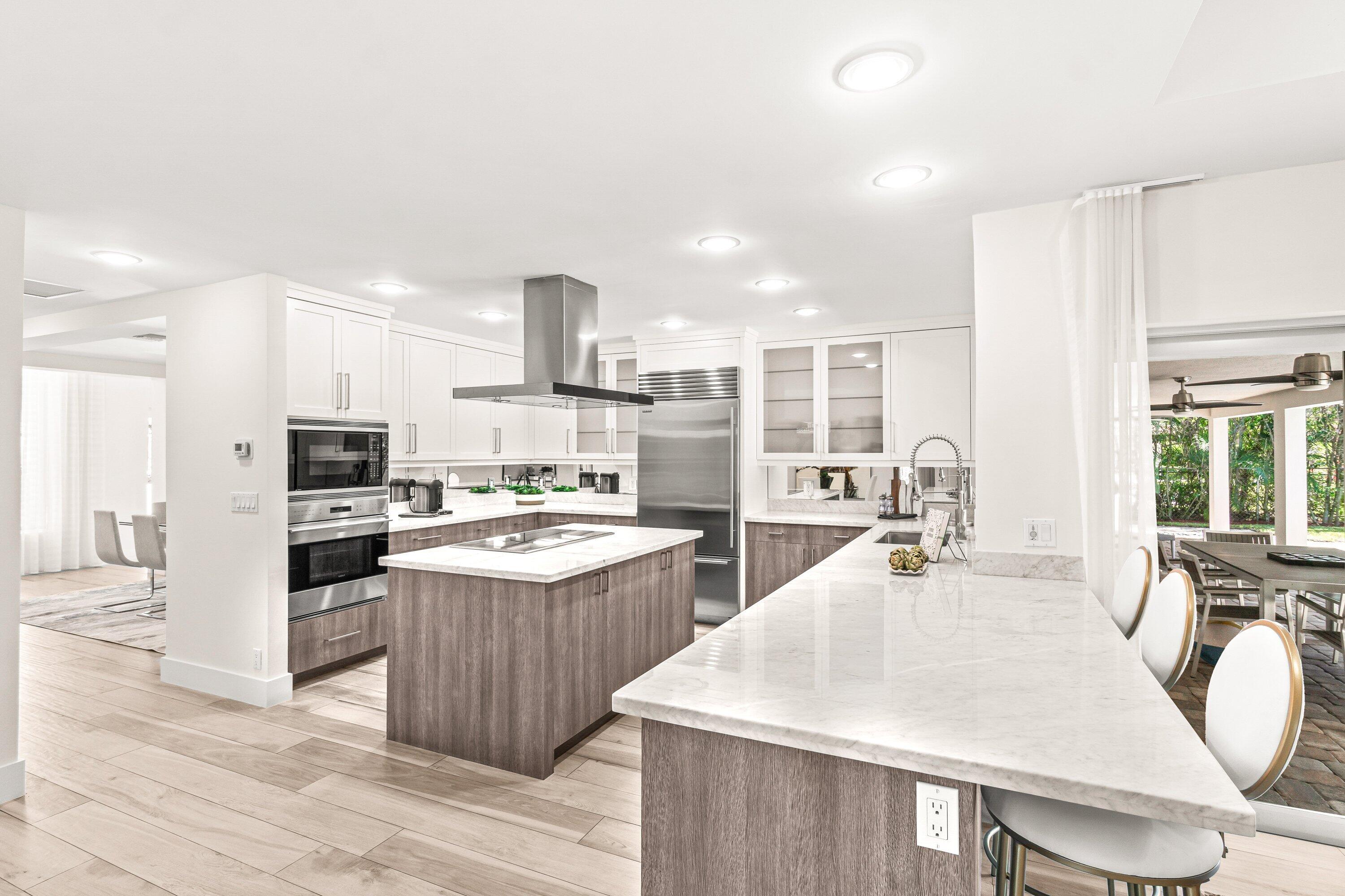 2367 Queen Palm Road
