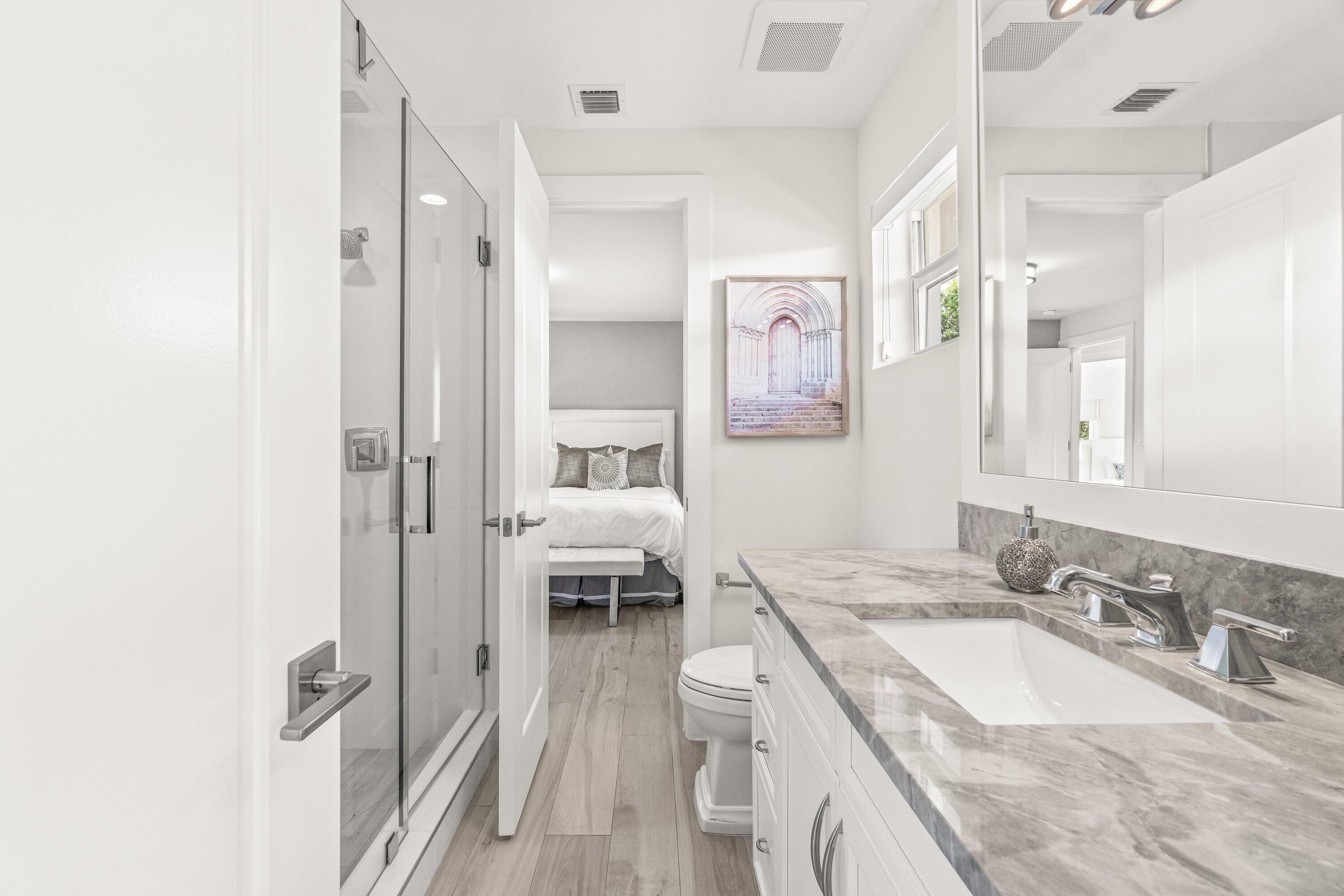 2367 Queen Palm Road