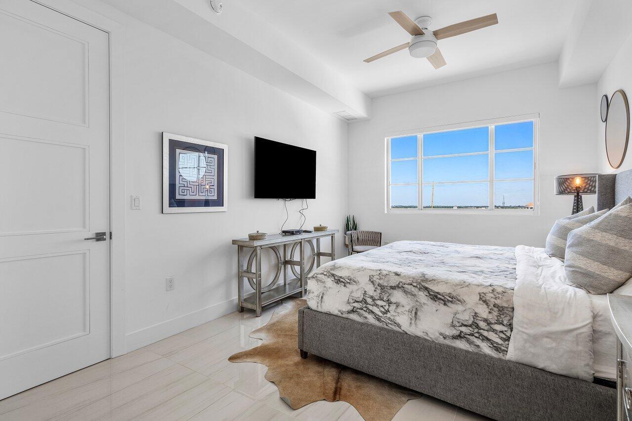155 E Boca Raton Road 919