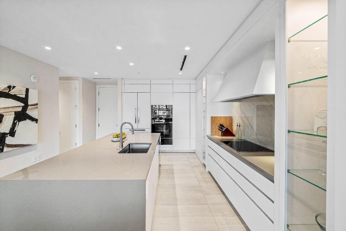 200 SE Mizner Boulevard 608