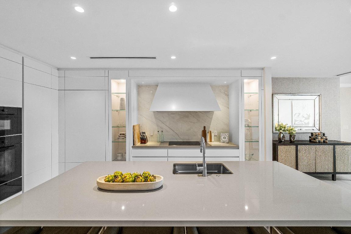 200 SE Mizner Boulevard 608