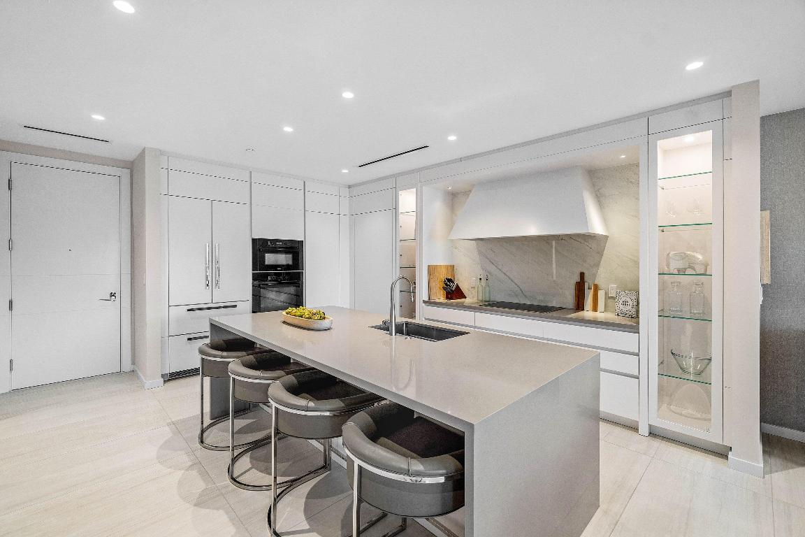 200 SE Mizner Boulevard 608