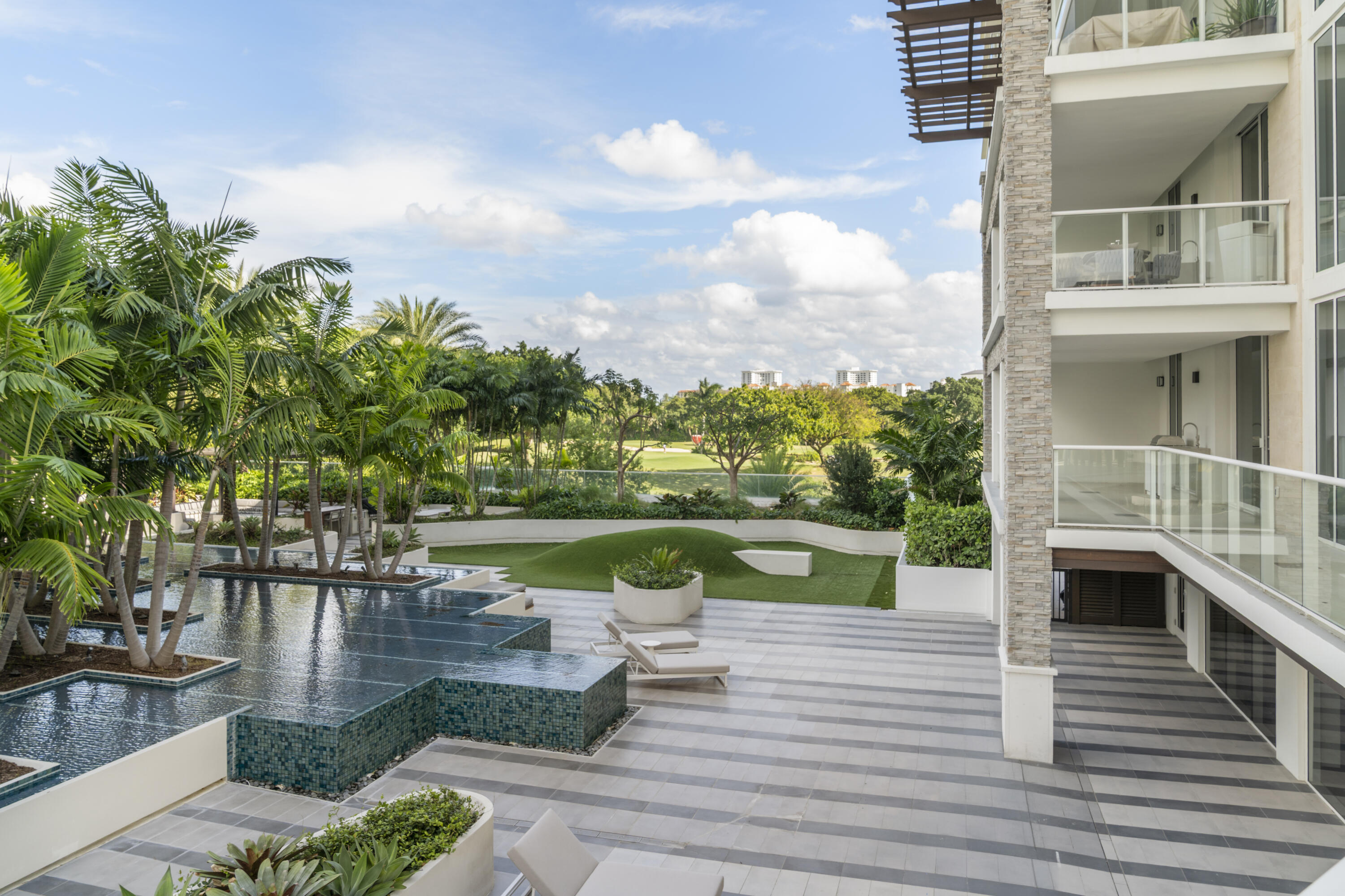 210 SE Mizner Boulevard 303