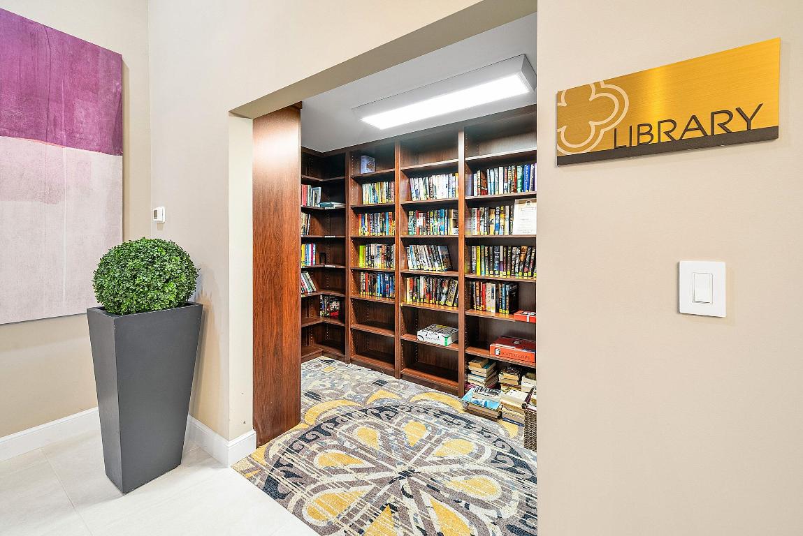 100 SE 5th Avenue 210