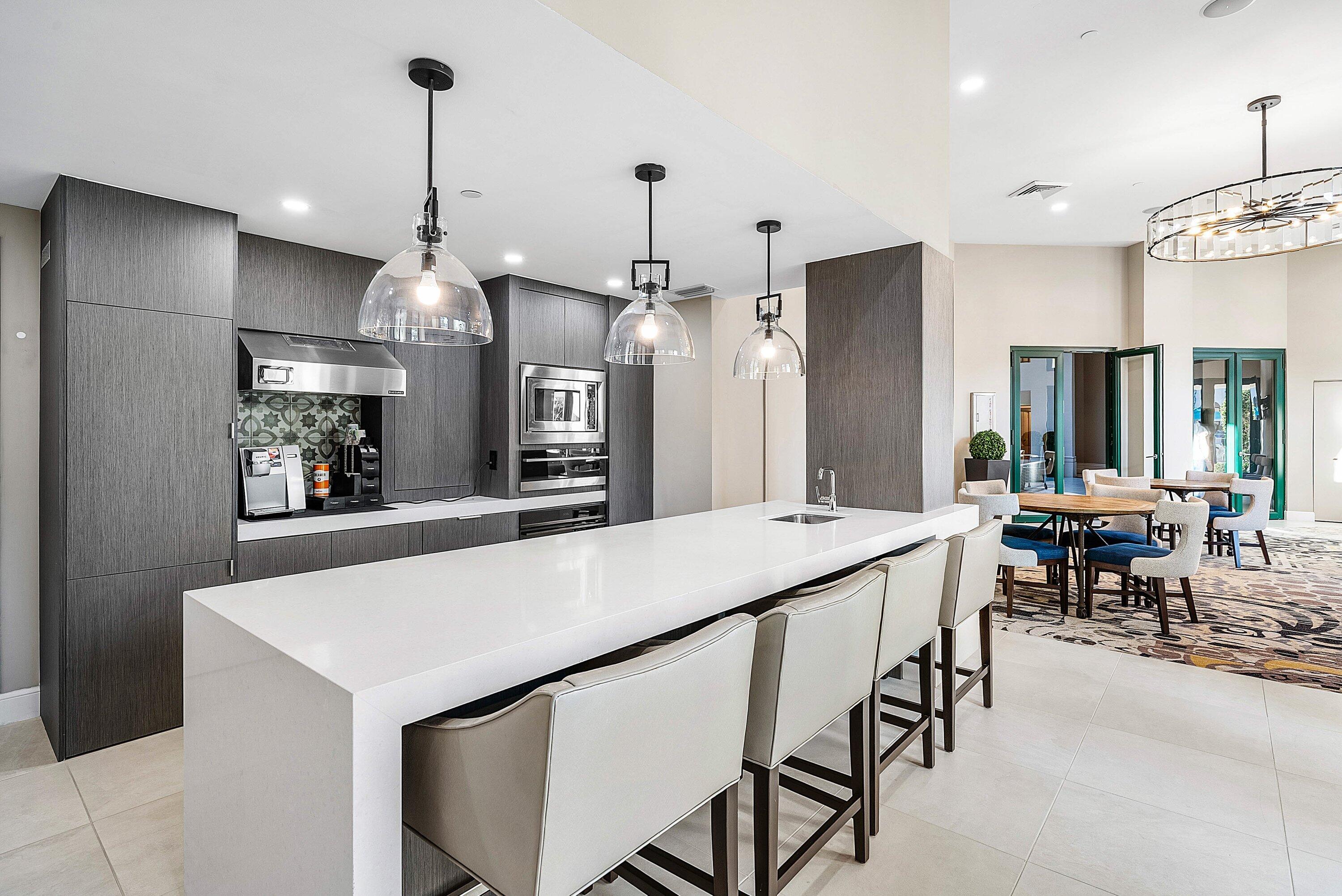 100 SE 5th Avenue 210