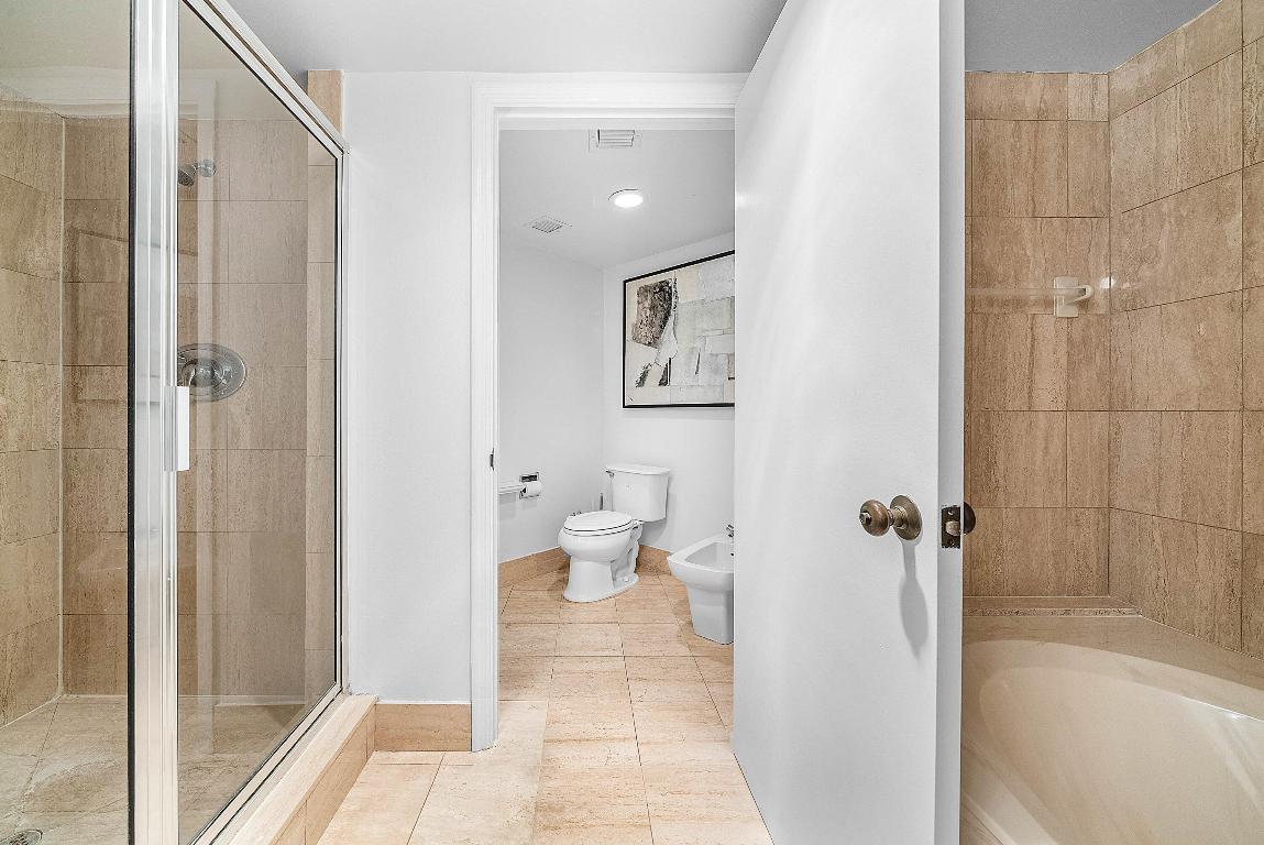 100 SE 5th Avenue 210