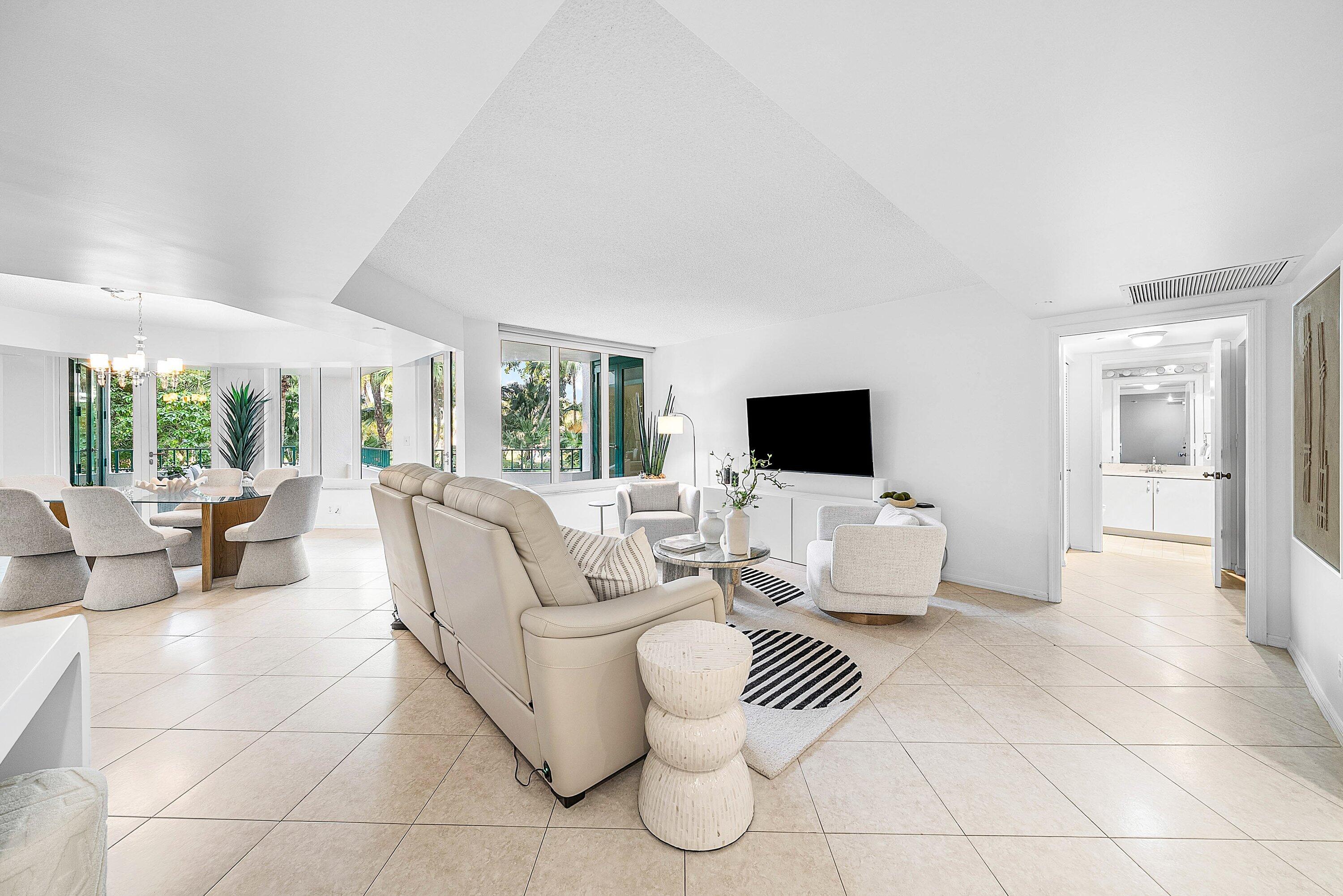 100 SE 5th Avenue 210